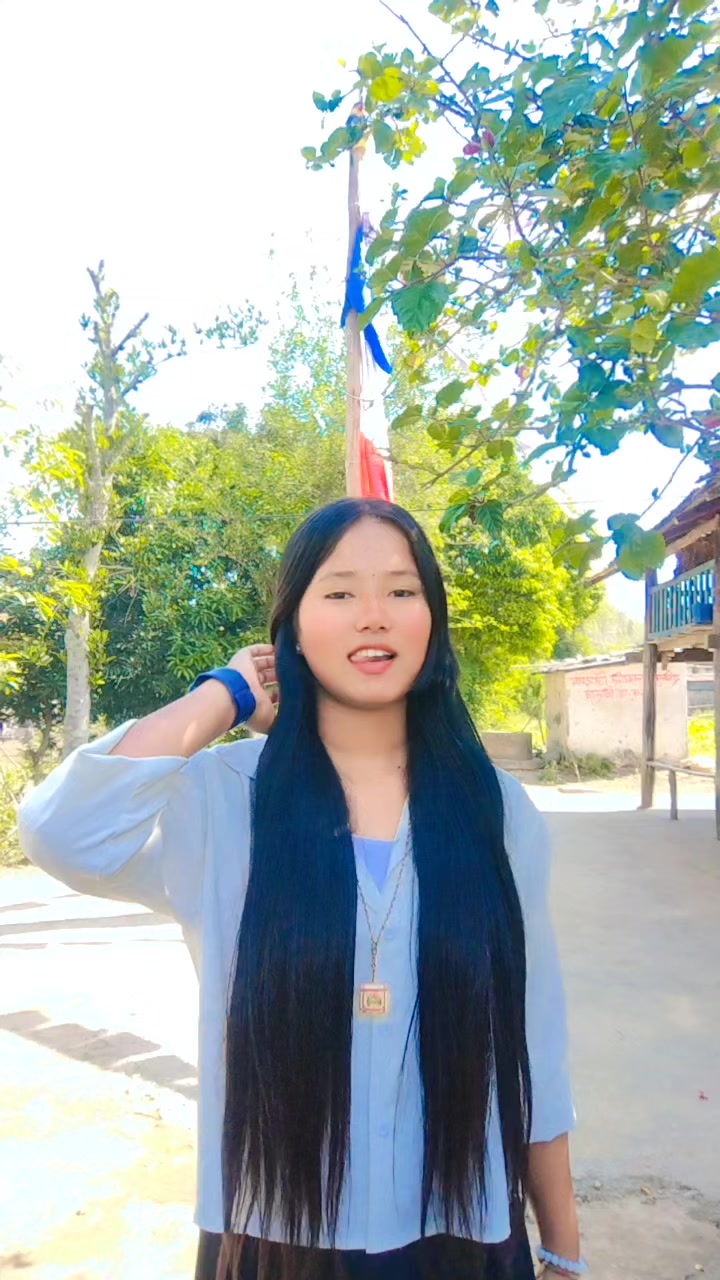 @Balsya 👑🦋🥀💐