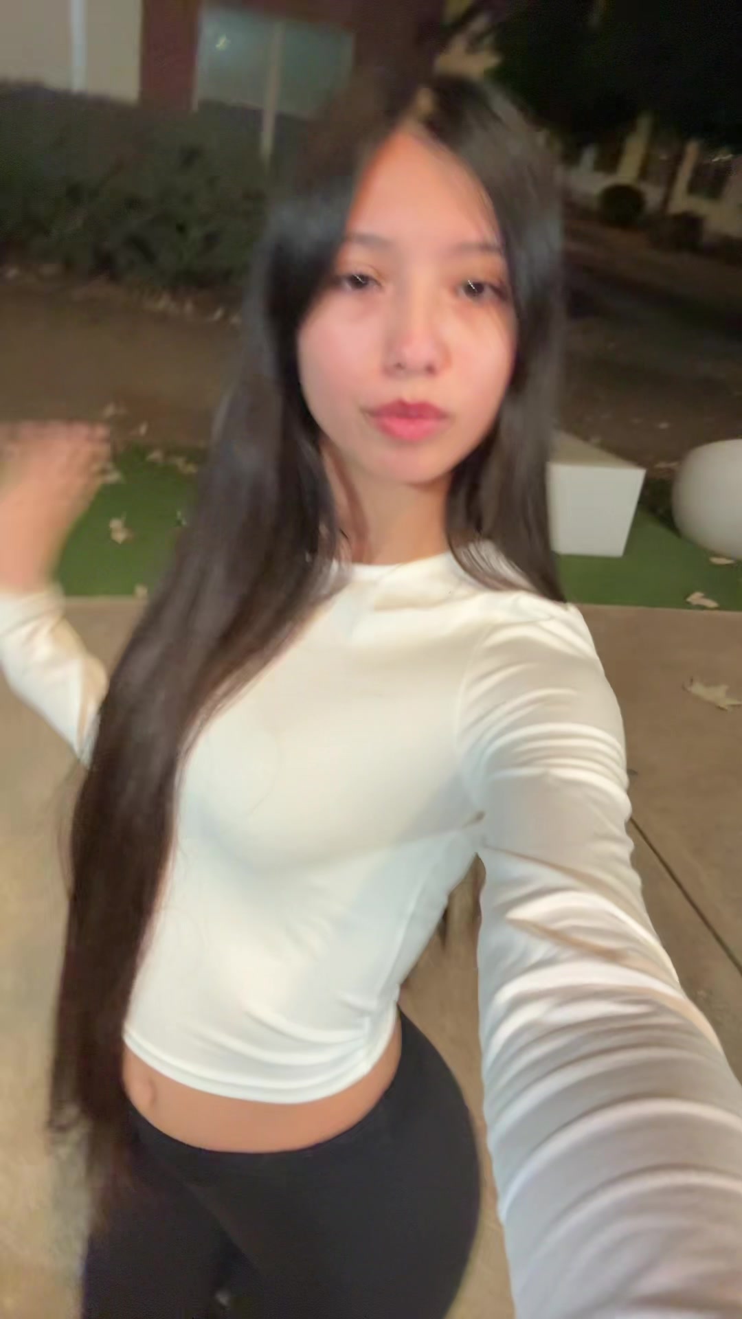 @Esmi