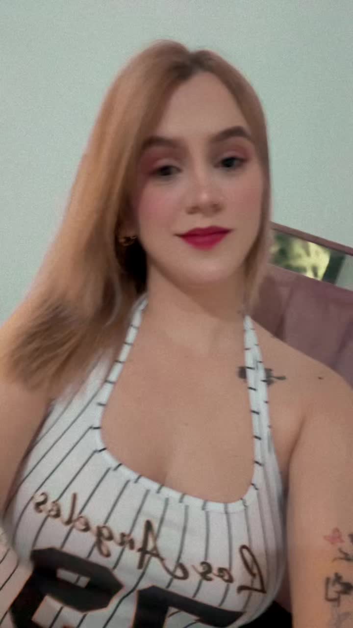 @Karlaescalonaa🎸🎙️🌙⌛️🔋🇳🇮