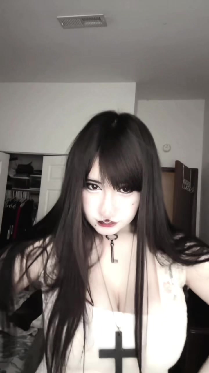 @isoobells 🦴