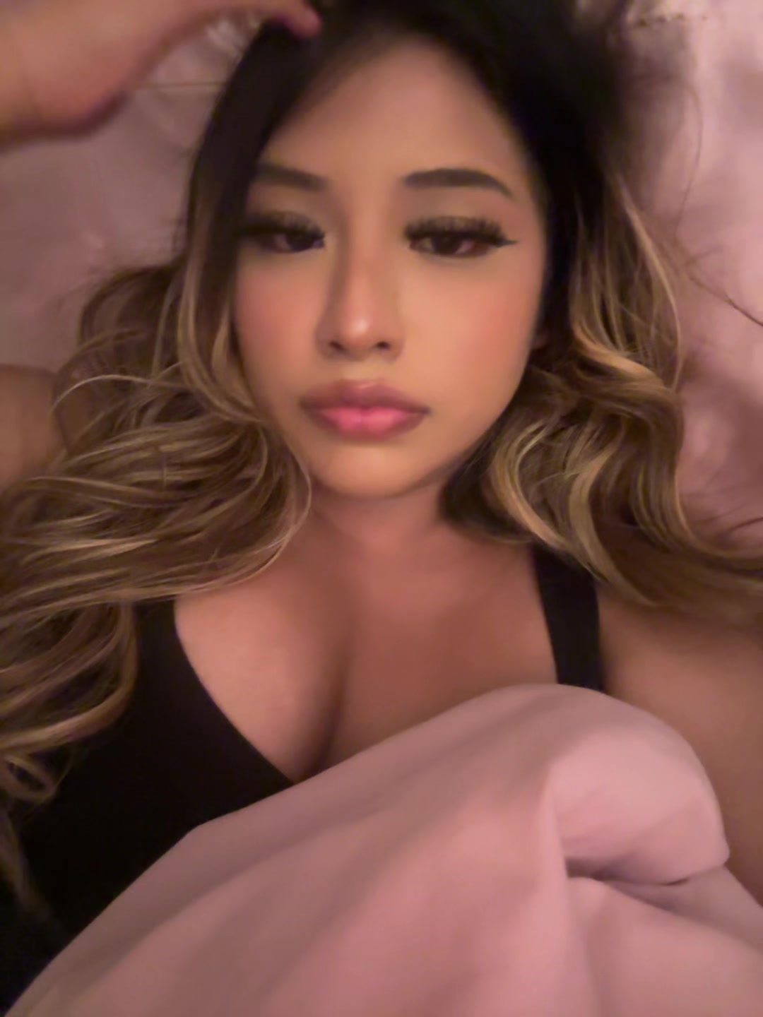 @Esmeralda🌙