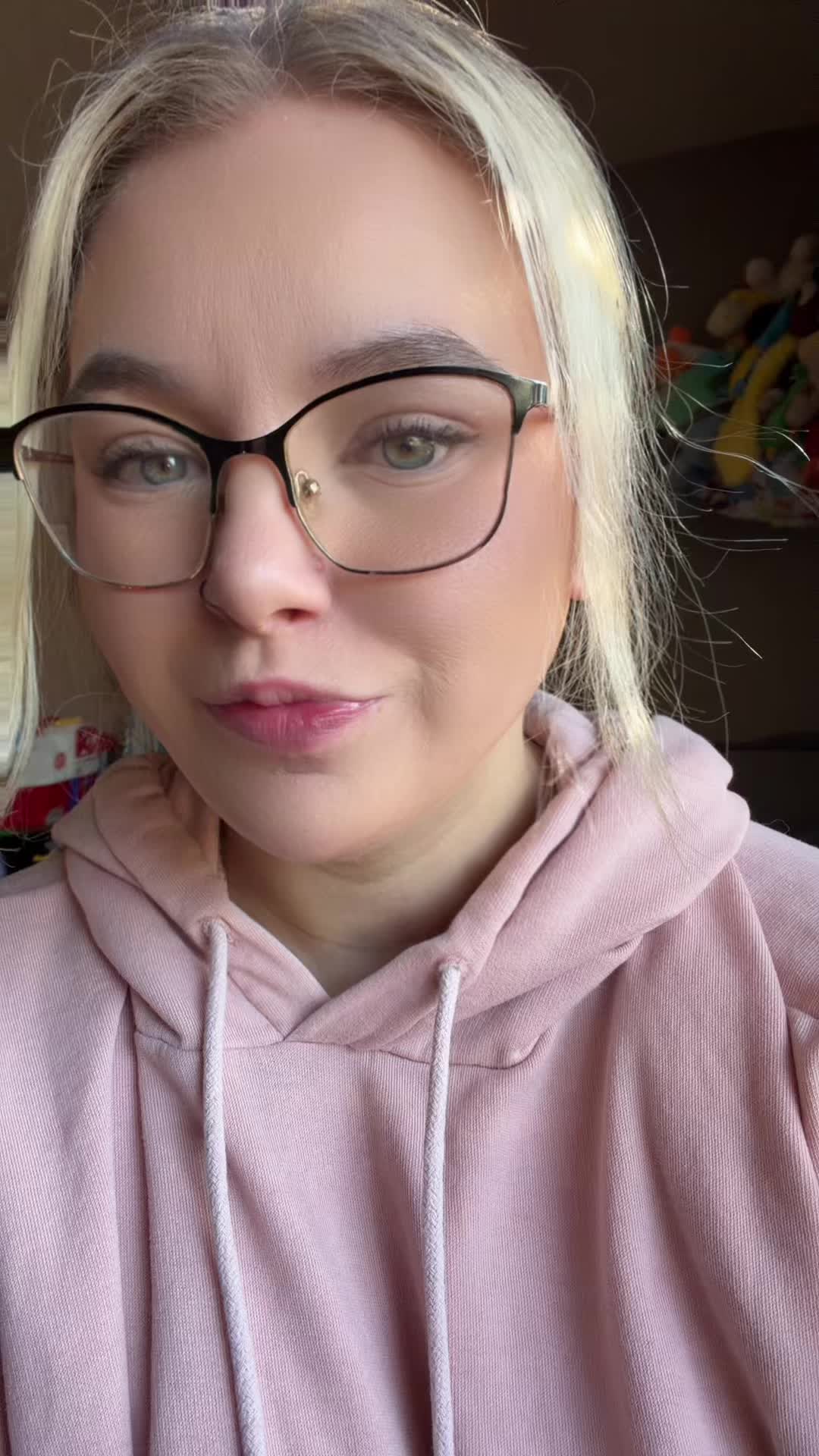 @Dakota | SAHM