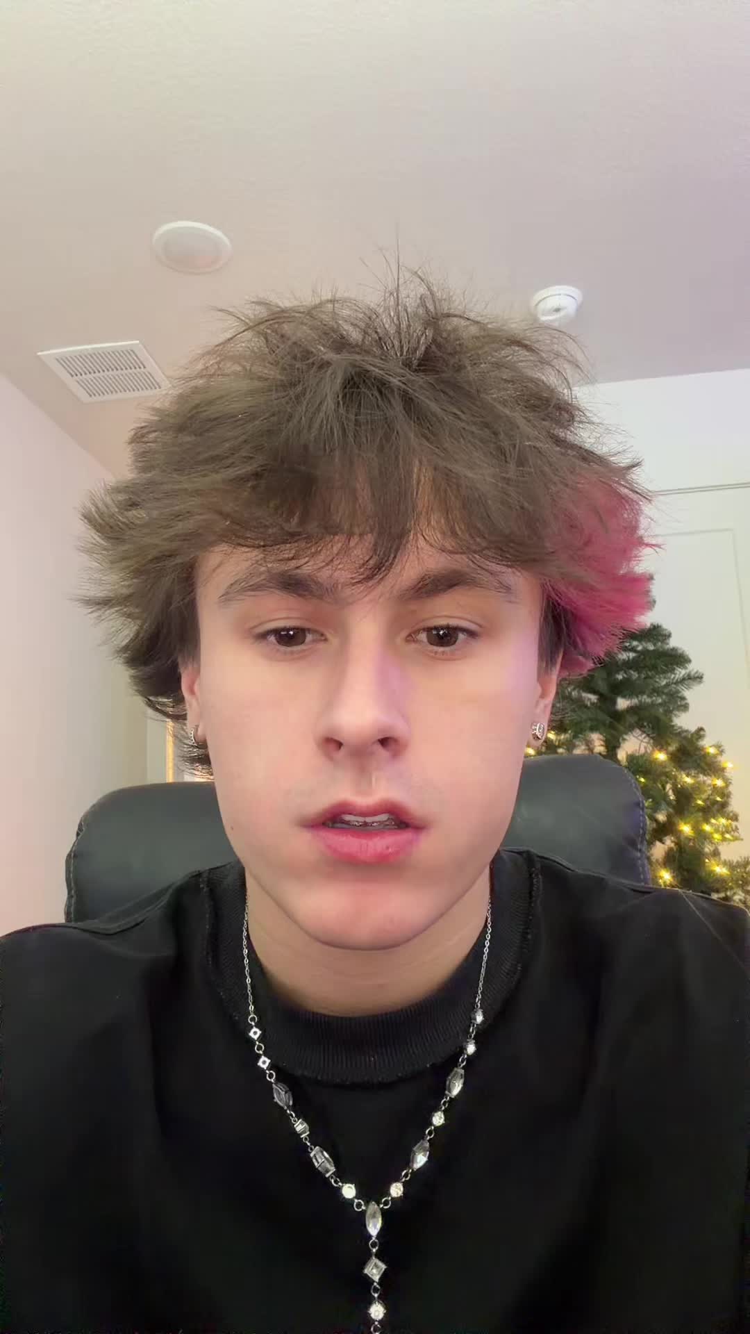 @discord.gg/parkercantt