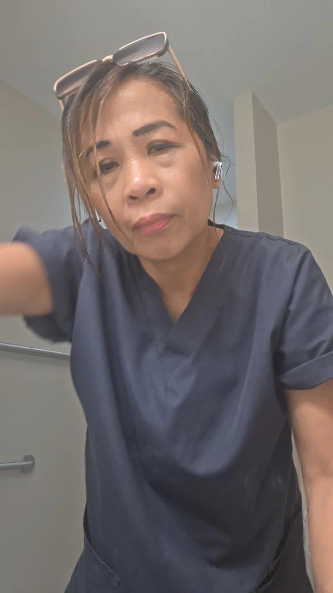 @ariyanababe