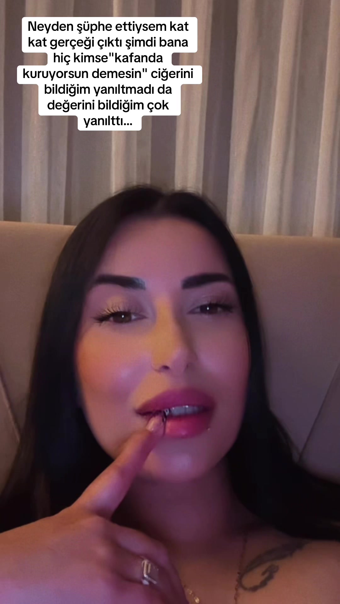 @Aysesoyturk