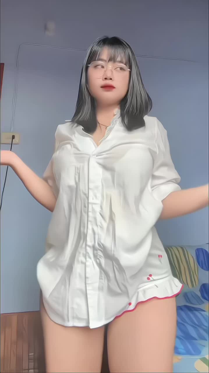 @𝑪𝒉𝒖𝒆🦋