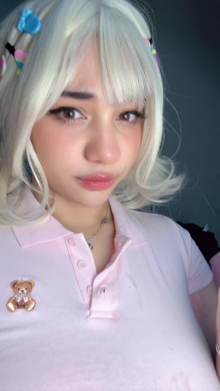 @strawbunnzie