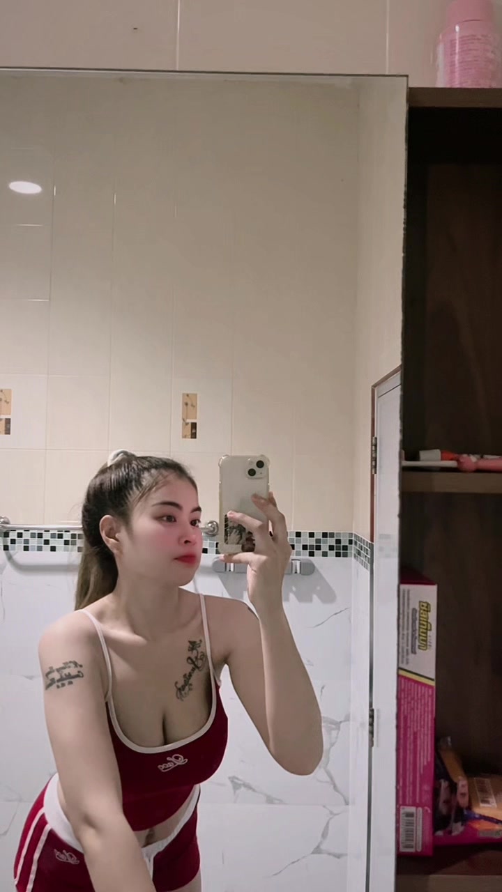 @Sunisa🐷🤍🌻