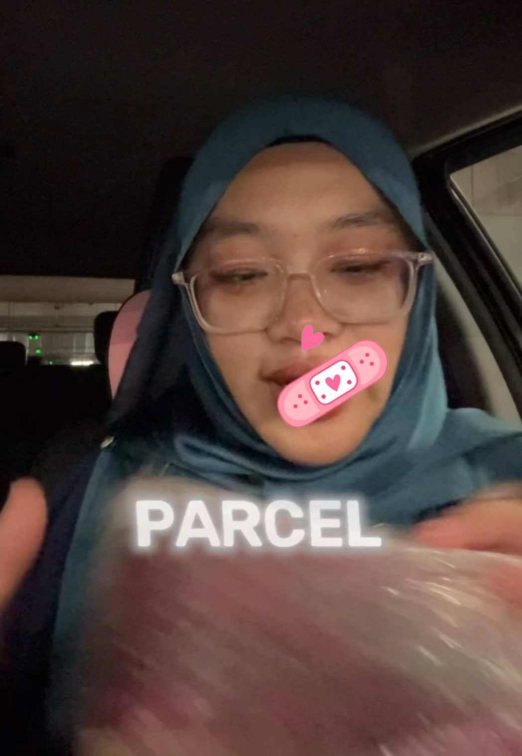 @Ukhtisis
