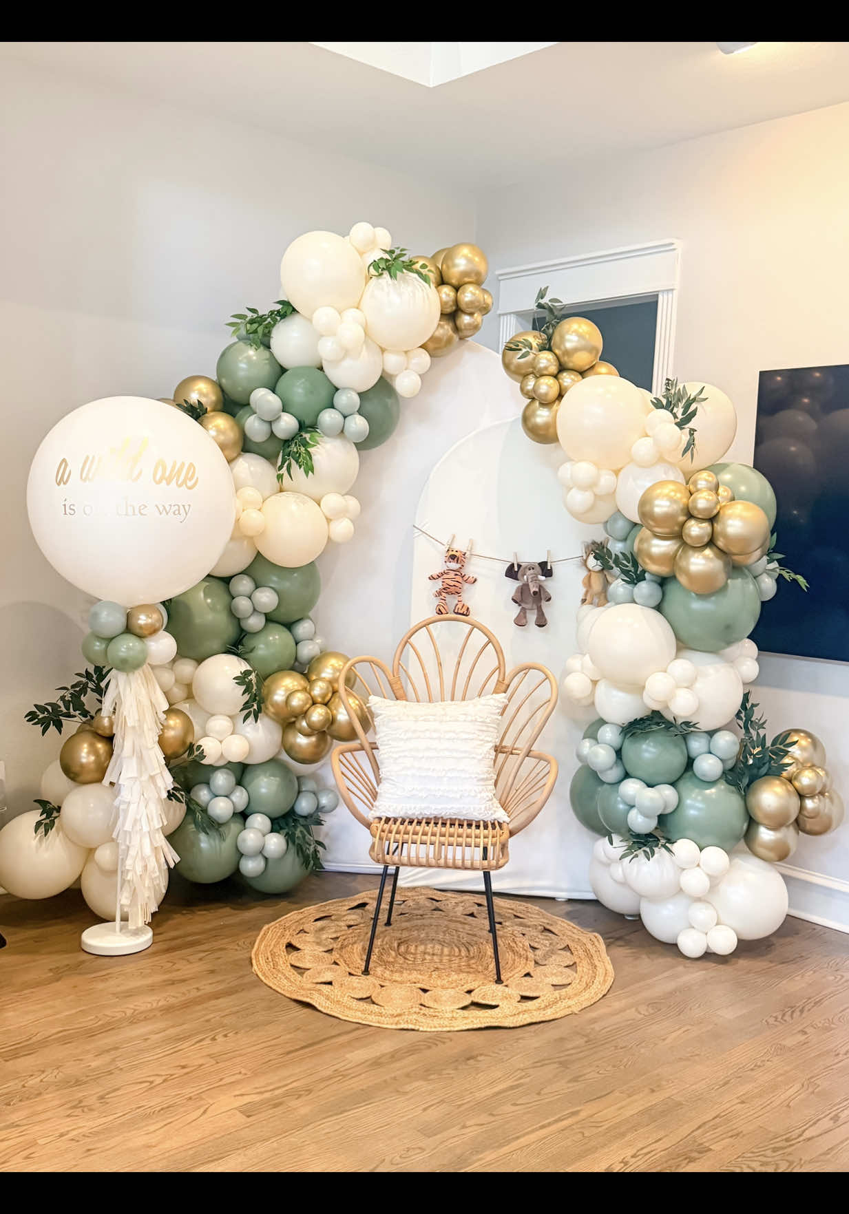 @JoyFull Balloon Boutique