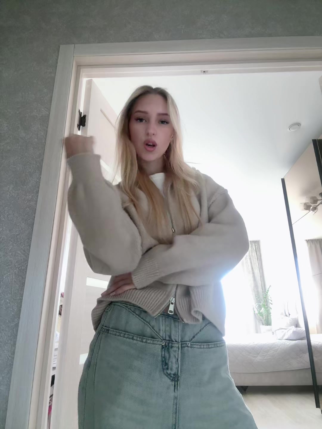 @Rari_Com