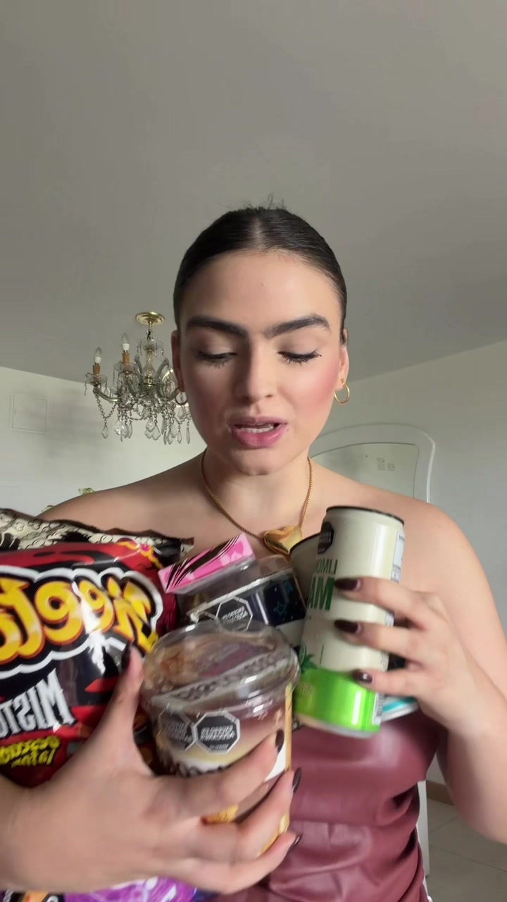@Camila Echeverri