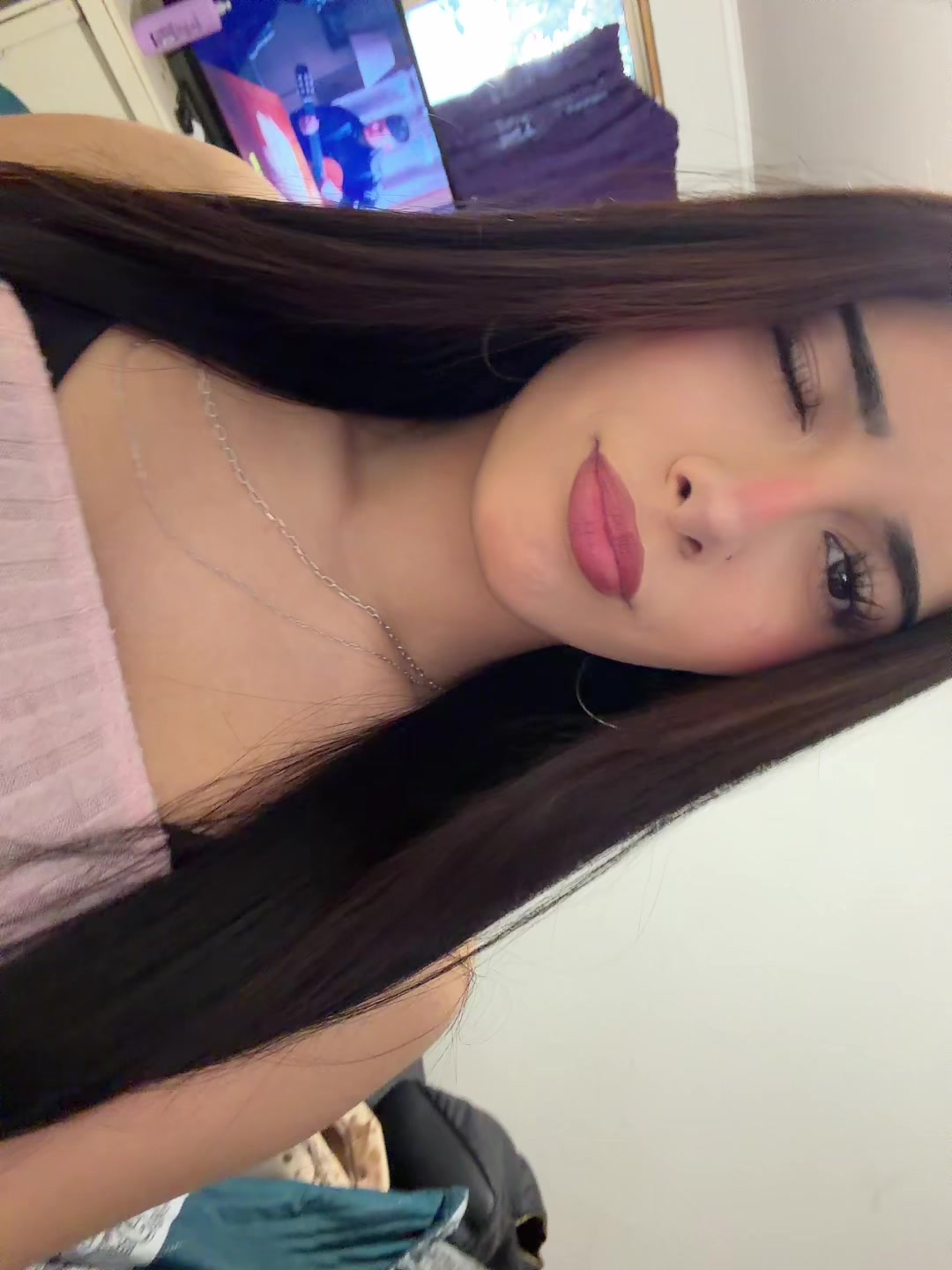 @𝓙. 𝓐𝓷𝓽𝓸𝓷𝓲𝓪