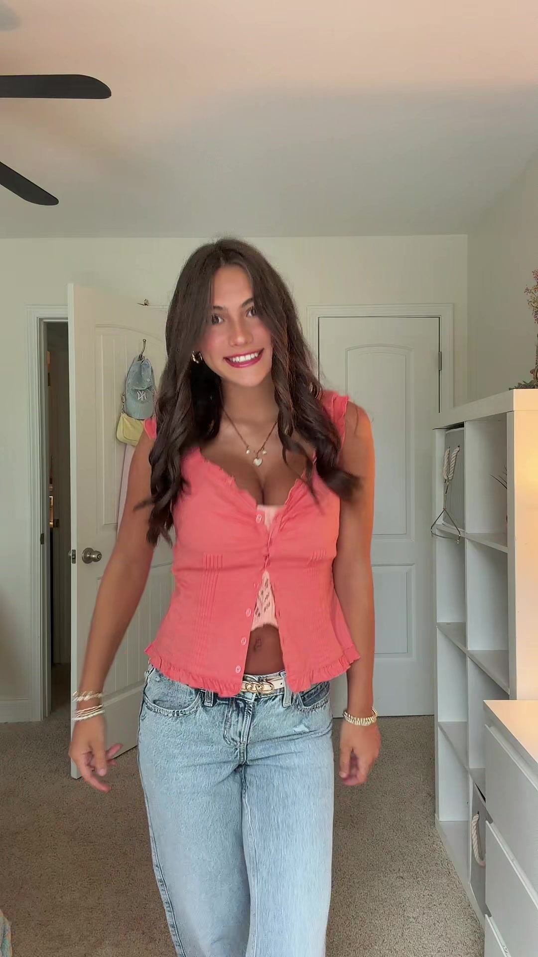 @bellagirll101