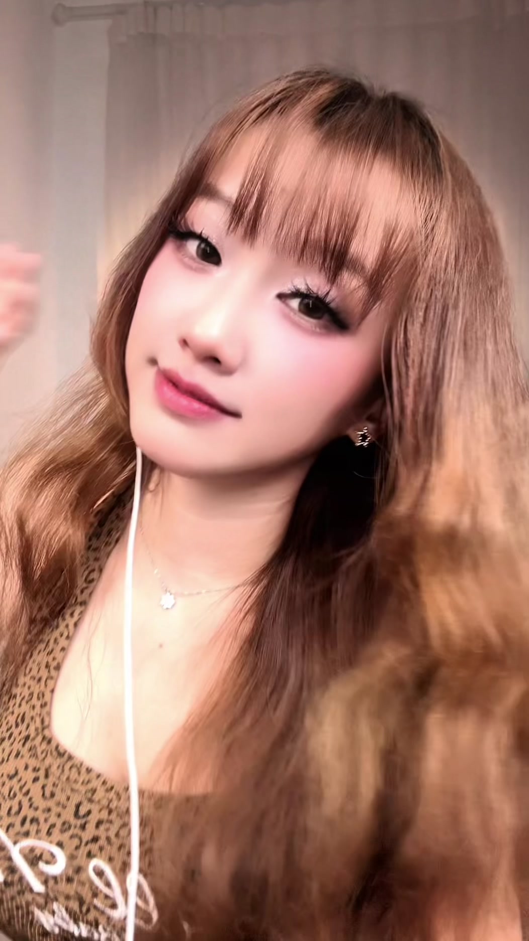 @𝓗𝓪̀ 𝓥𝓲 🌷