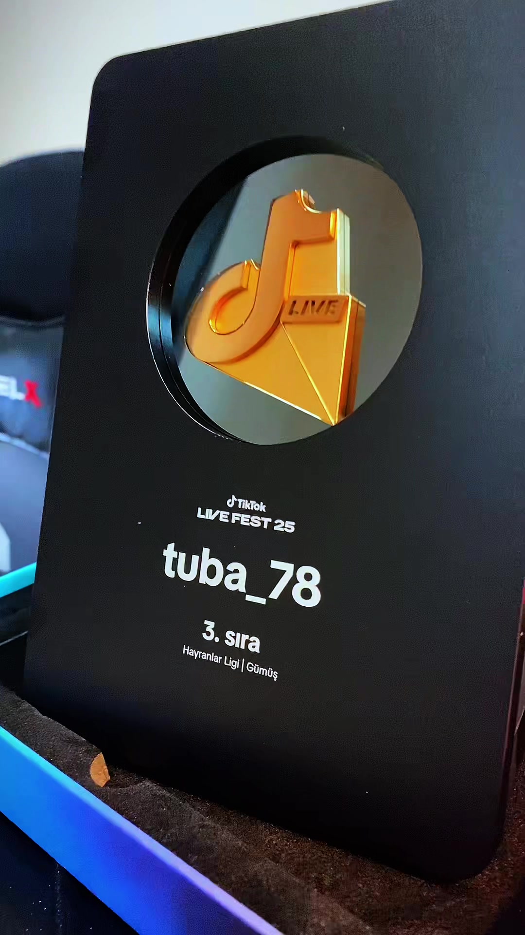 @Tᴜʙᴀ78