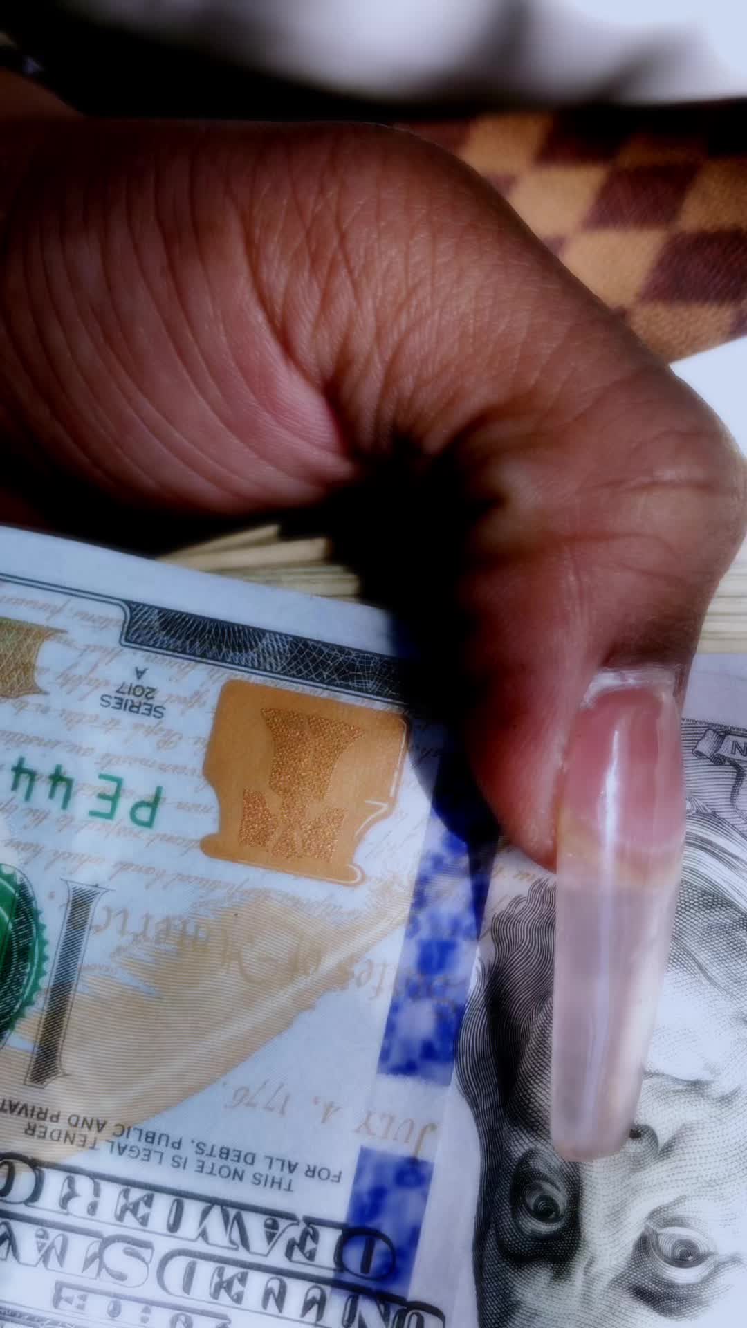 @Naomi Foxx 👇🏾💰💳