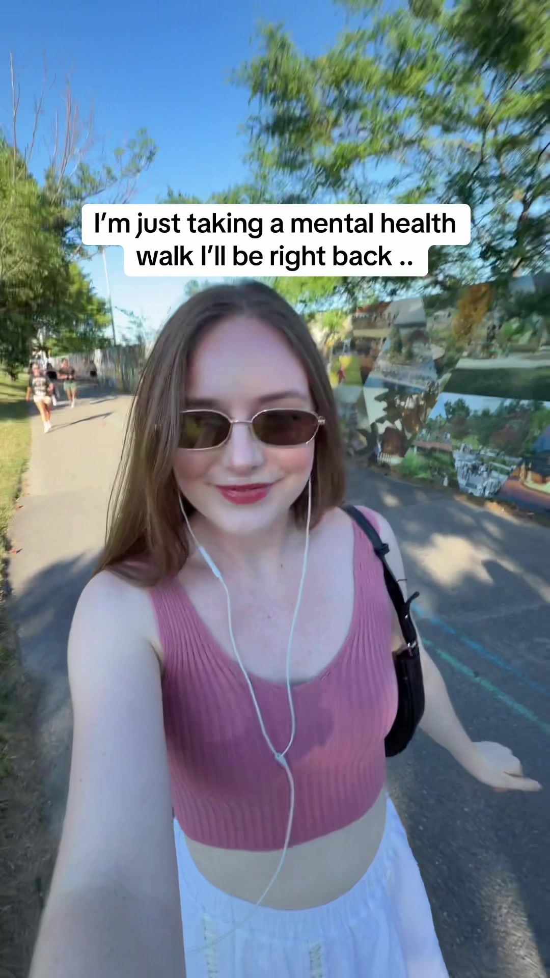 @Ashley Simpson