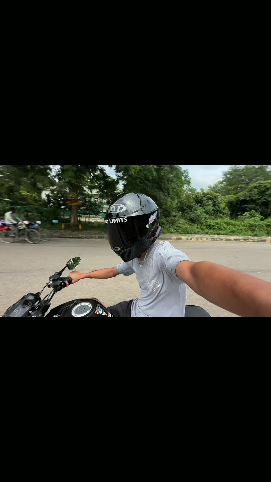 @Yuvi_Hora