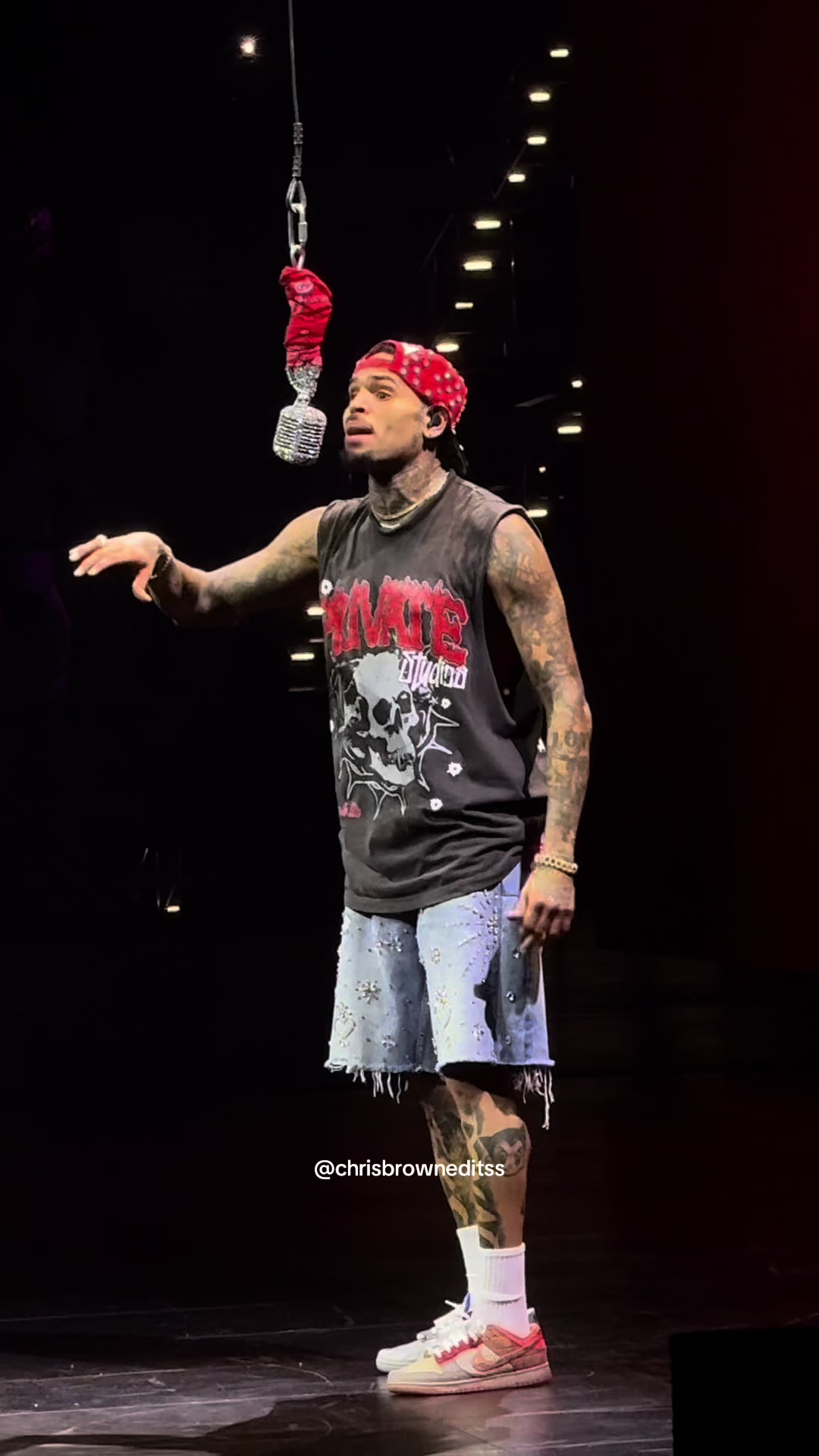 @chrisbrown.editss
