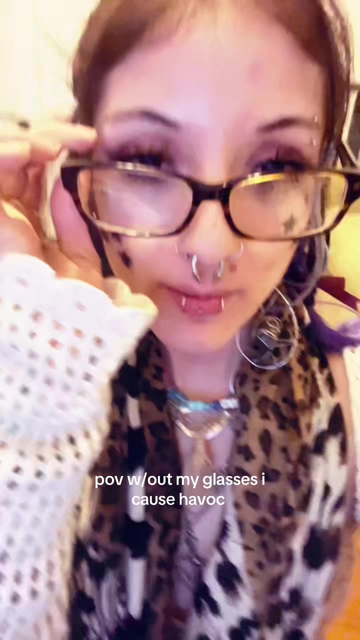 @alondra z.