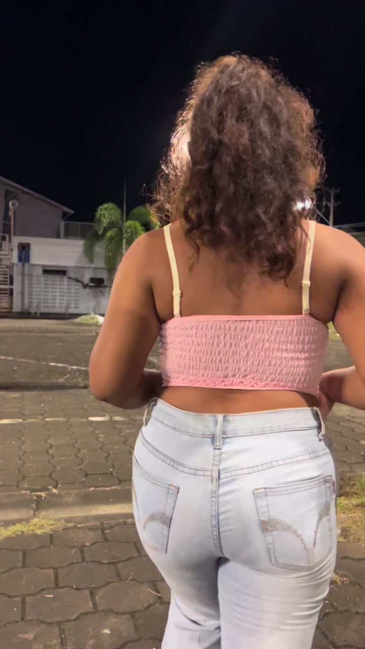 @⃟