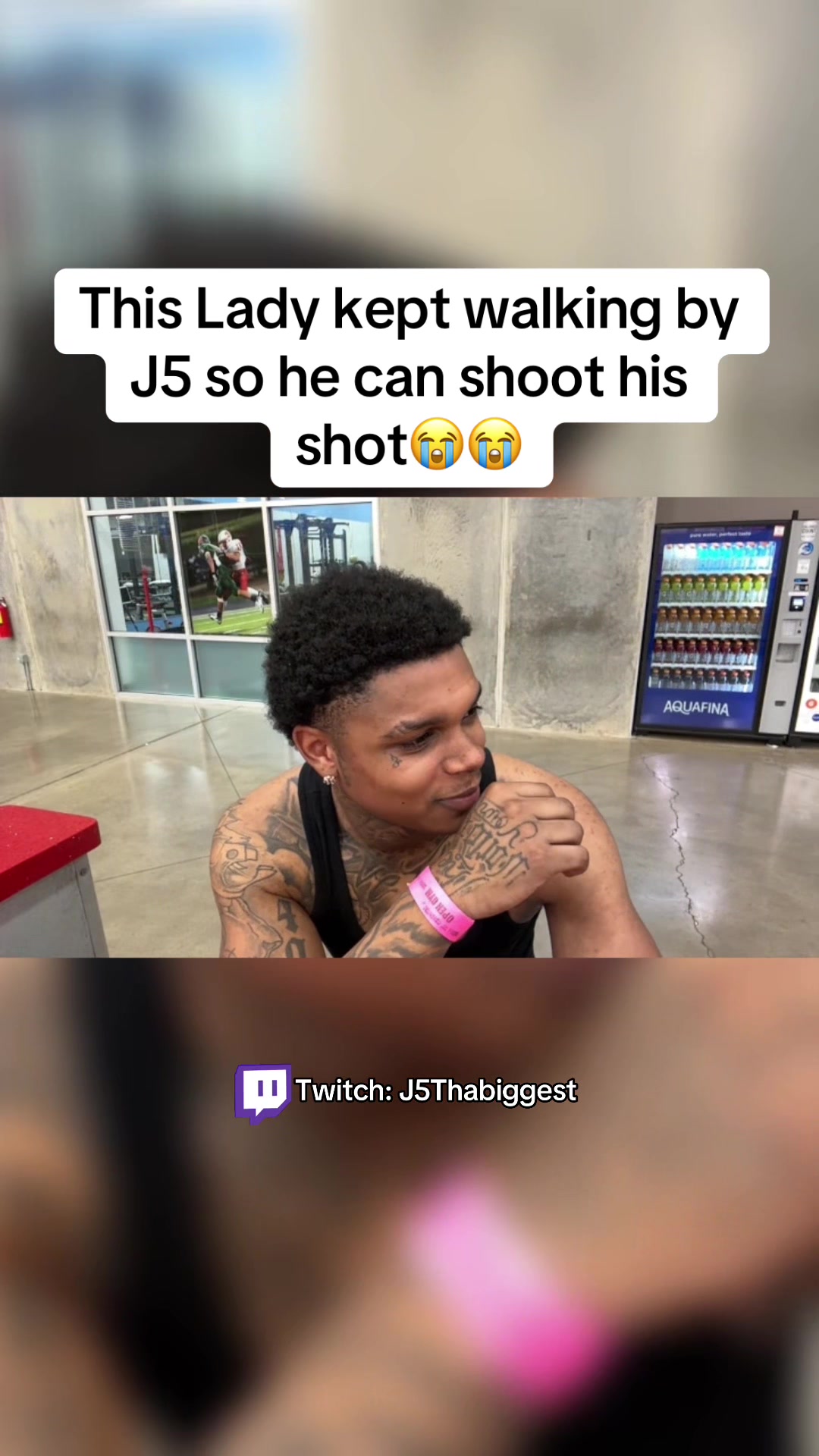 @CxlippedJ5