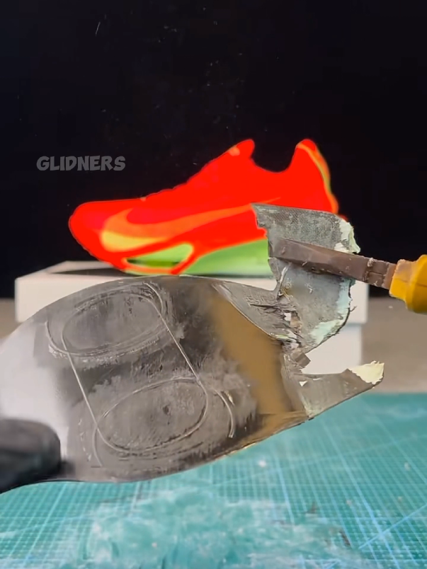 @Glidners