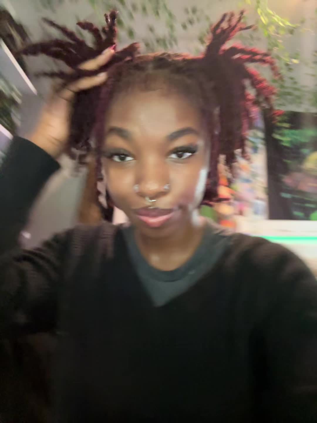 @️
