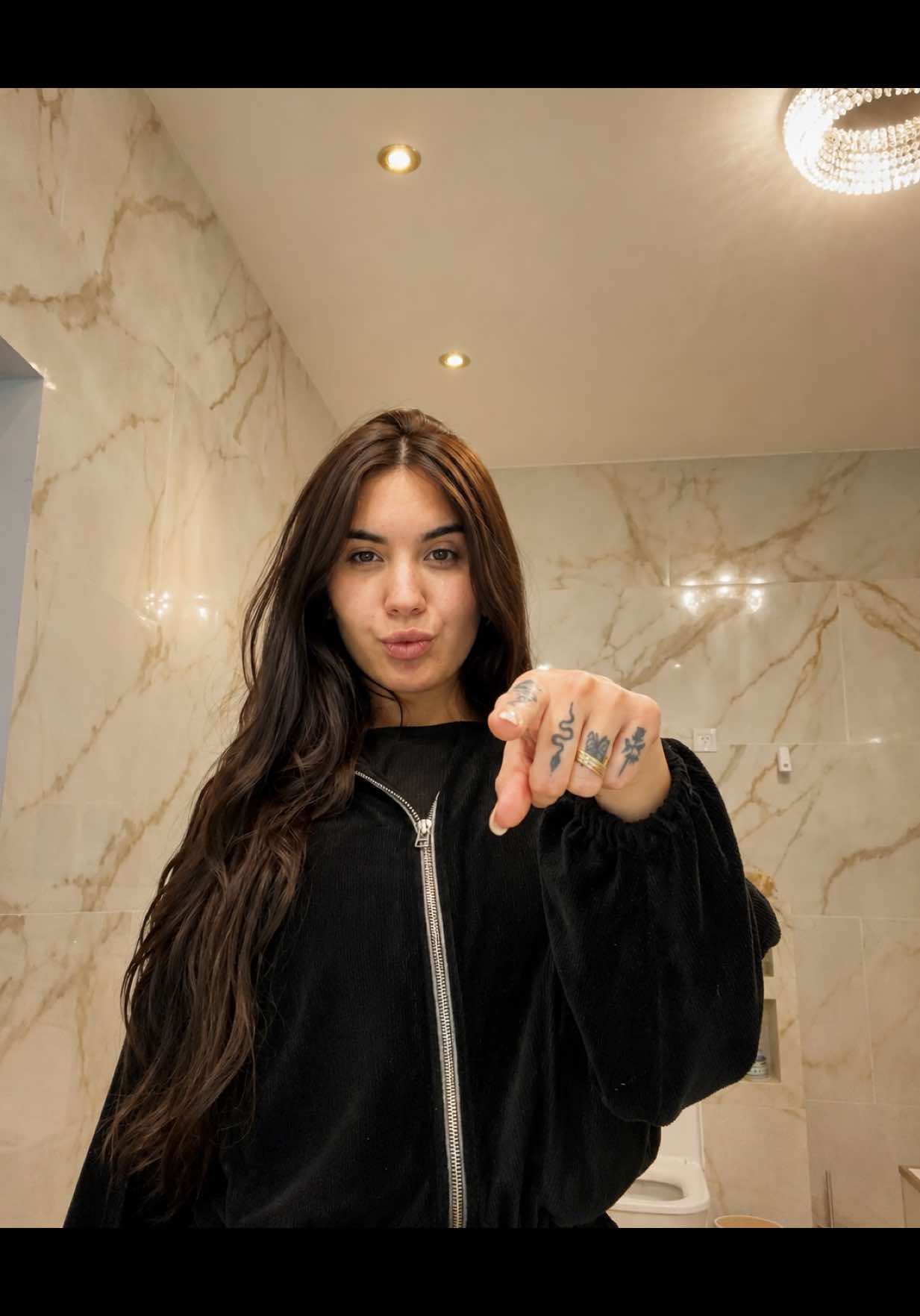 @Muniek