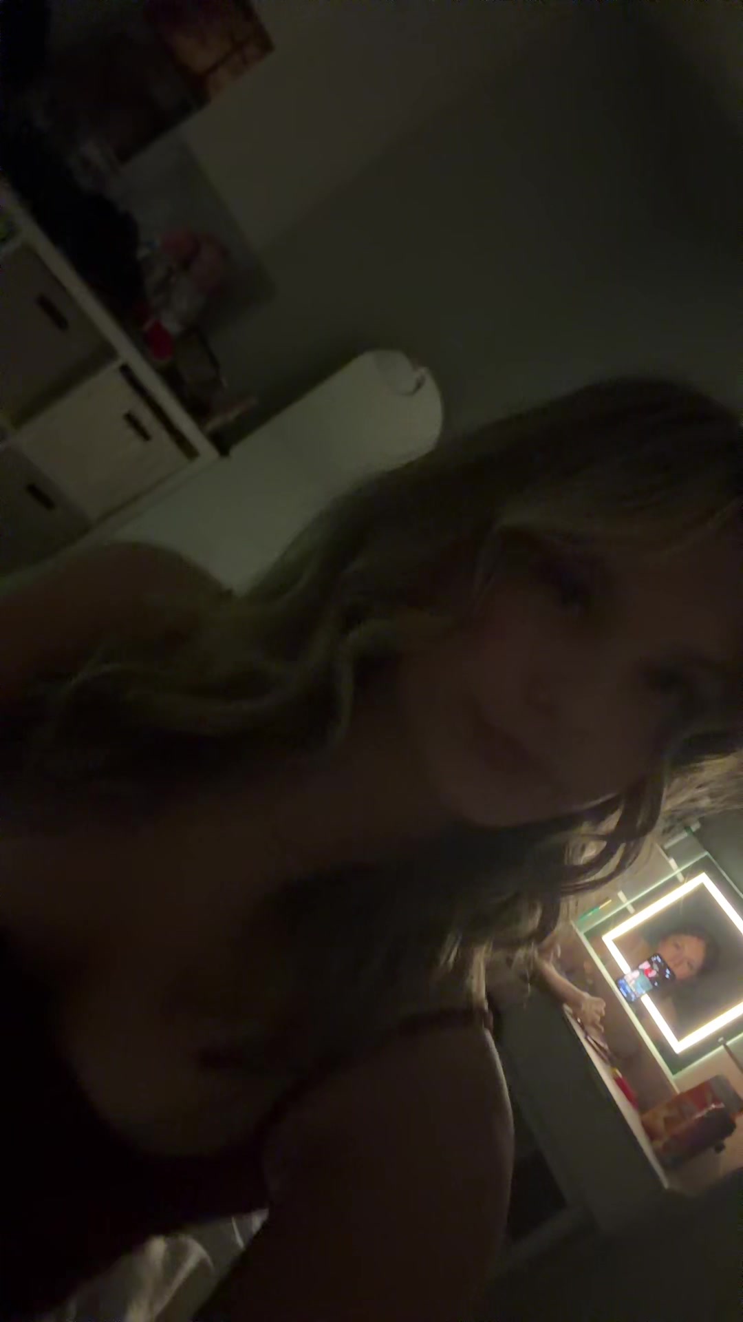 @Mikaela!!🤍