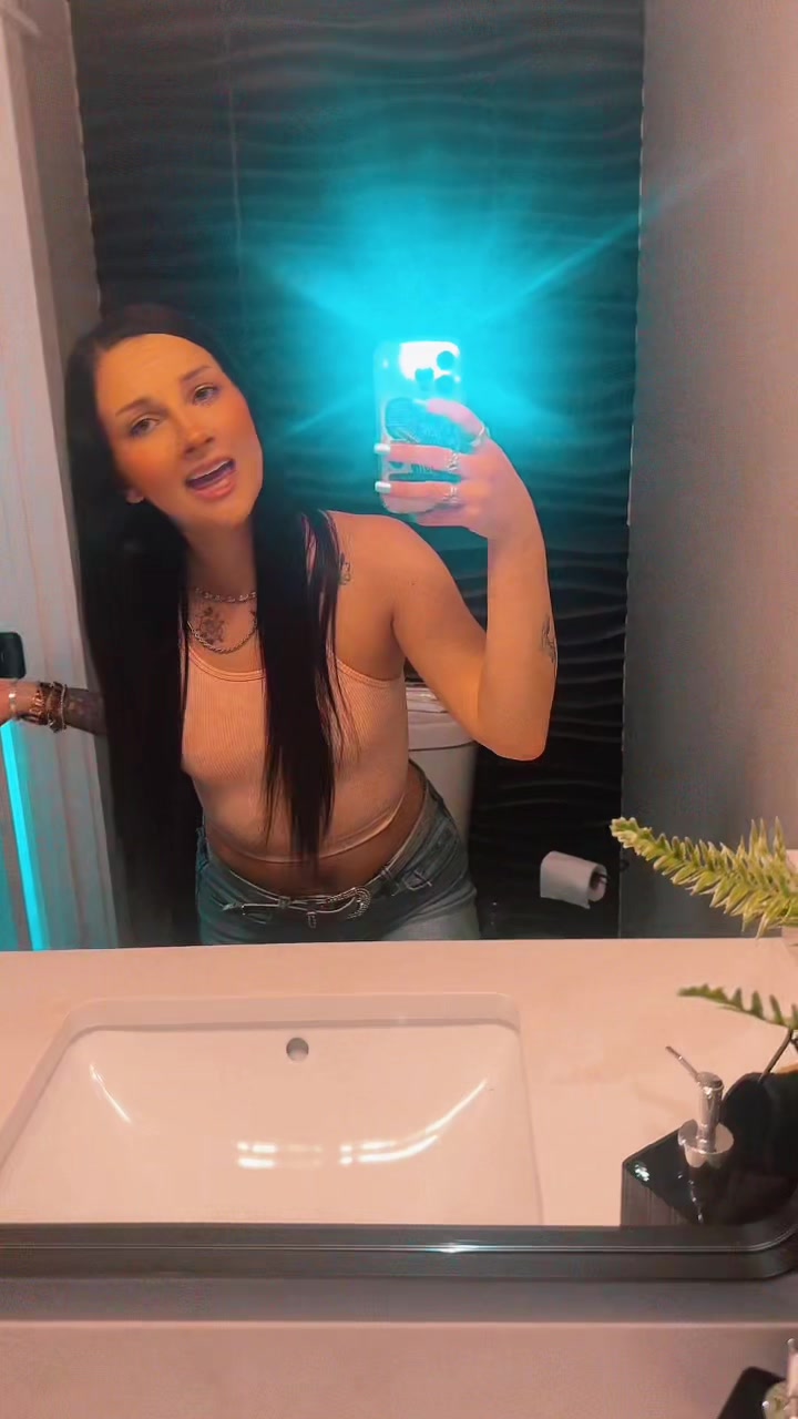 @sidneyydaniellee
