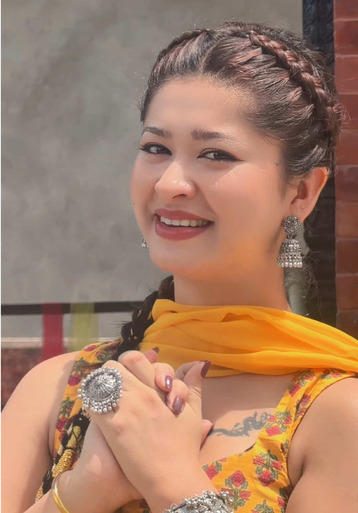 @Dipa shahi 🕊️