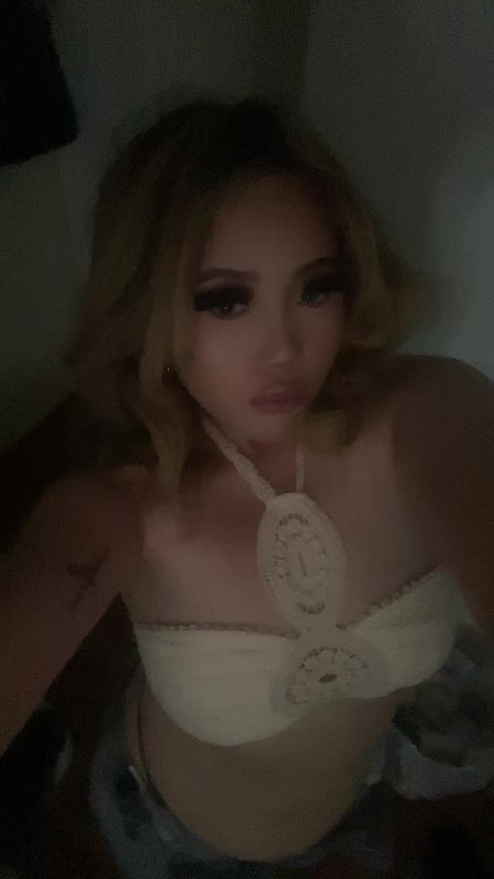 @bettyhlivang