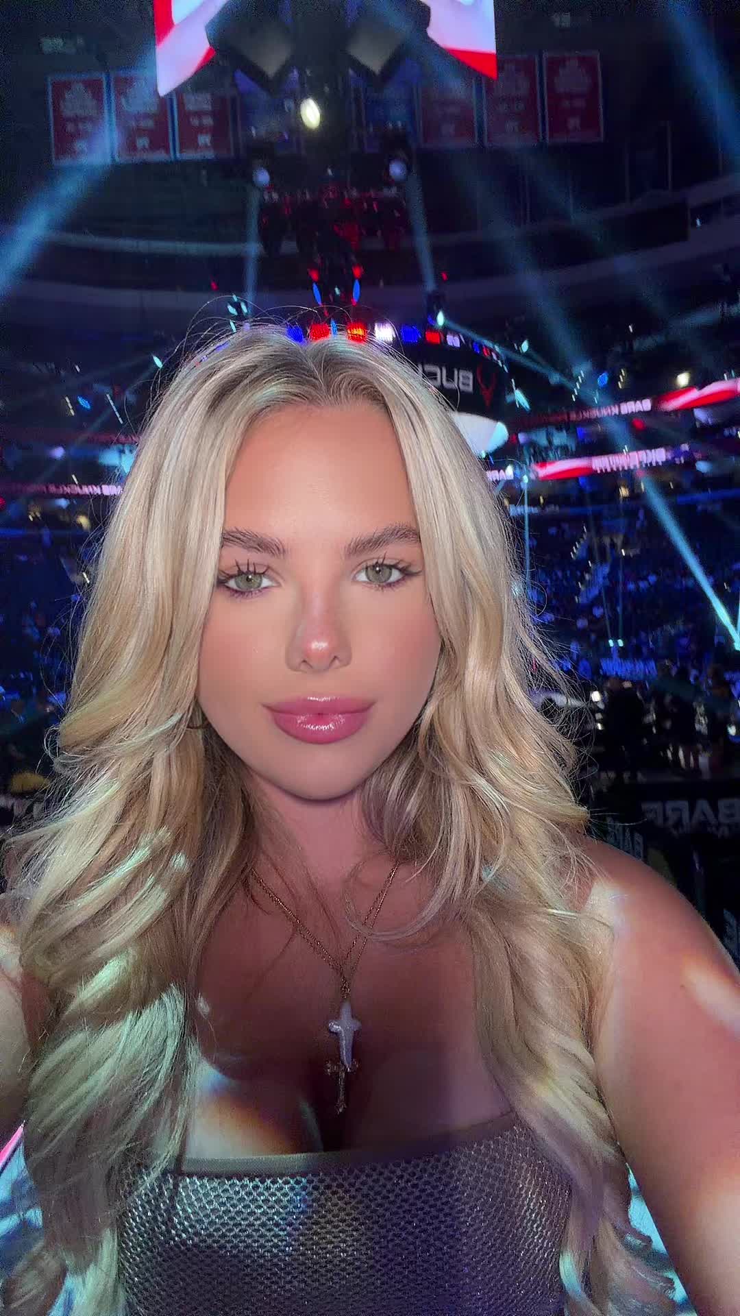 @ellieblue