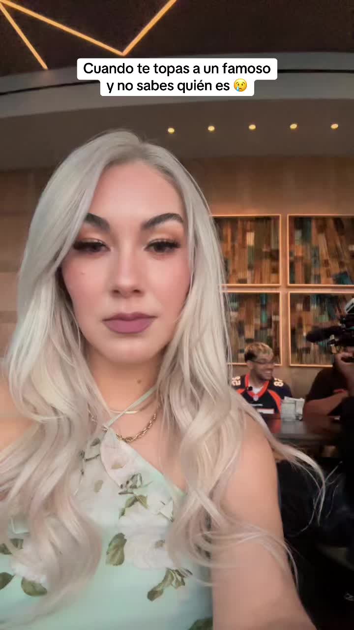 @Victoria_delaHoya