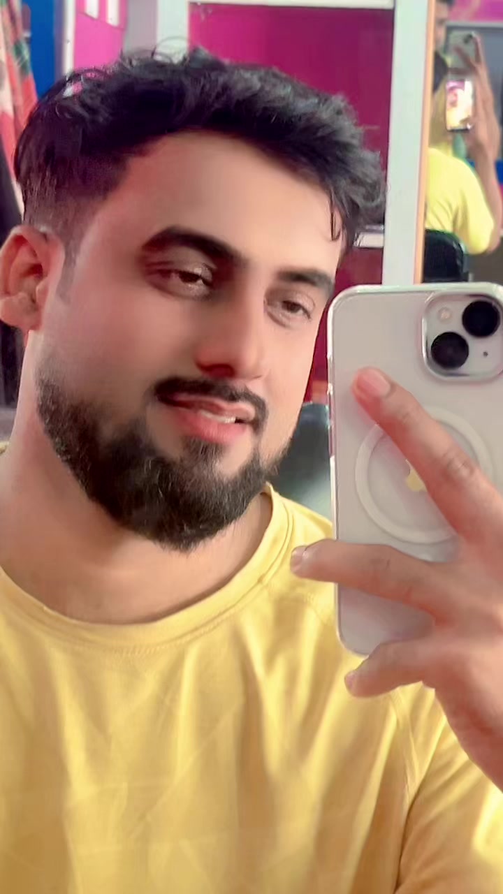 @SMILE KING 👑☺️