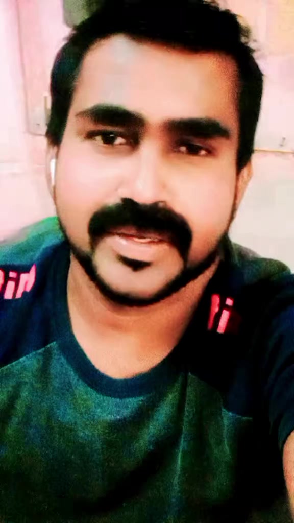 @சாக்லேட்🍫 பாய்🙋♂️ வினு🫰🫰