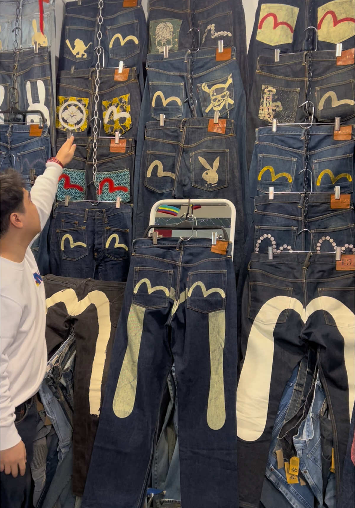 @NEWSouljeans