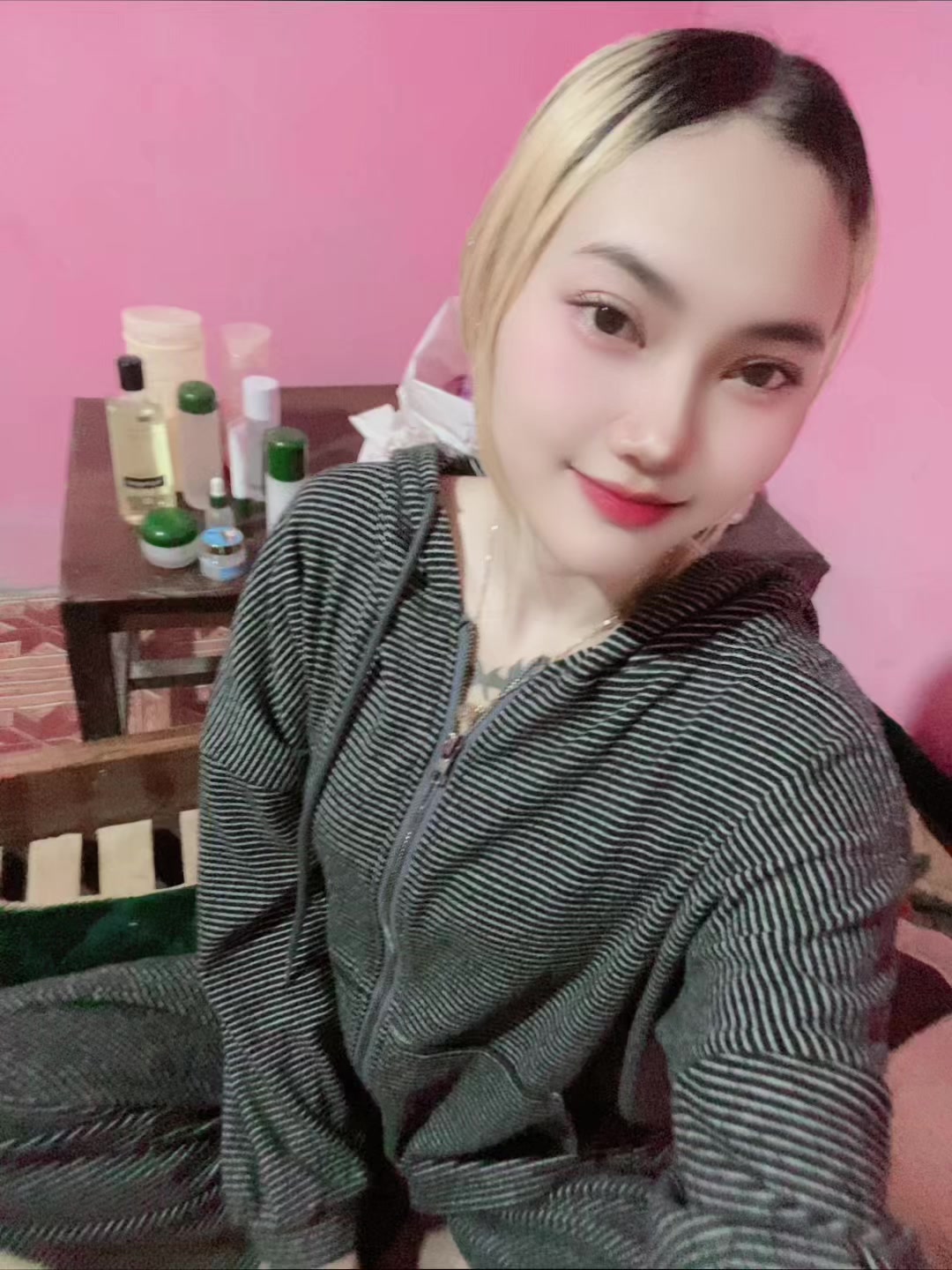 @ອາ.ເມ.🫶ສາວຫລວງພະບາງ😘🤍🤘