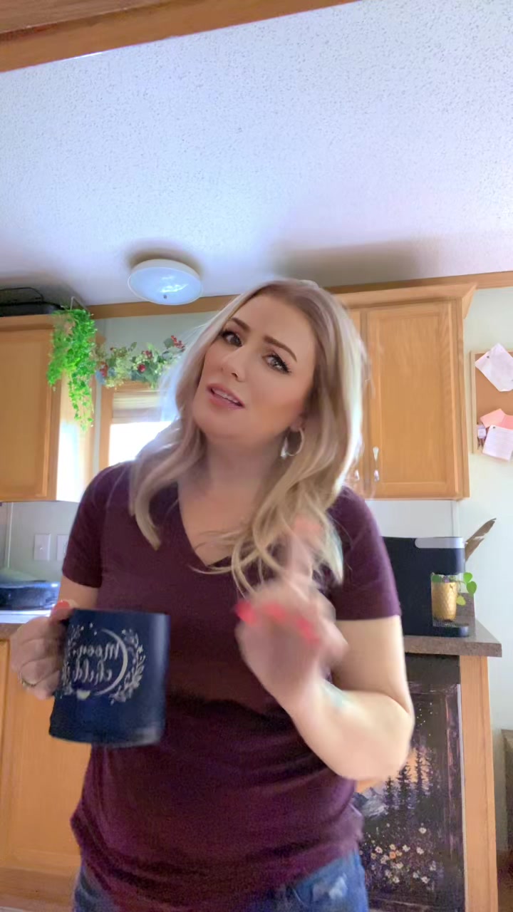 @heartzfromholly