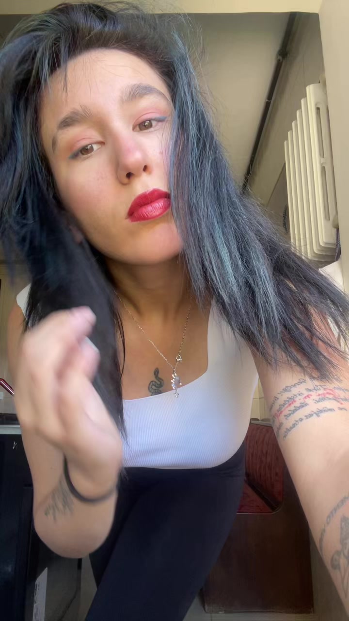 @Simaynaz