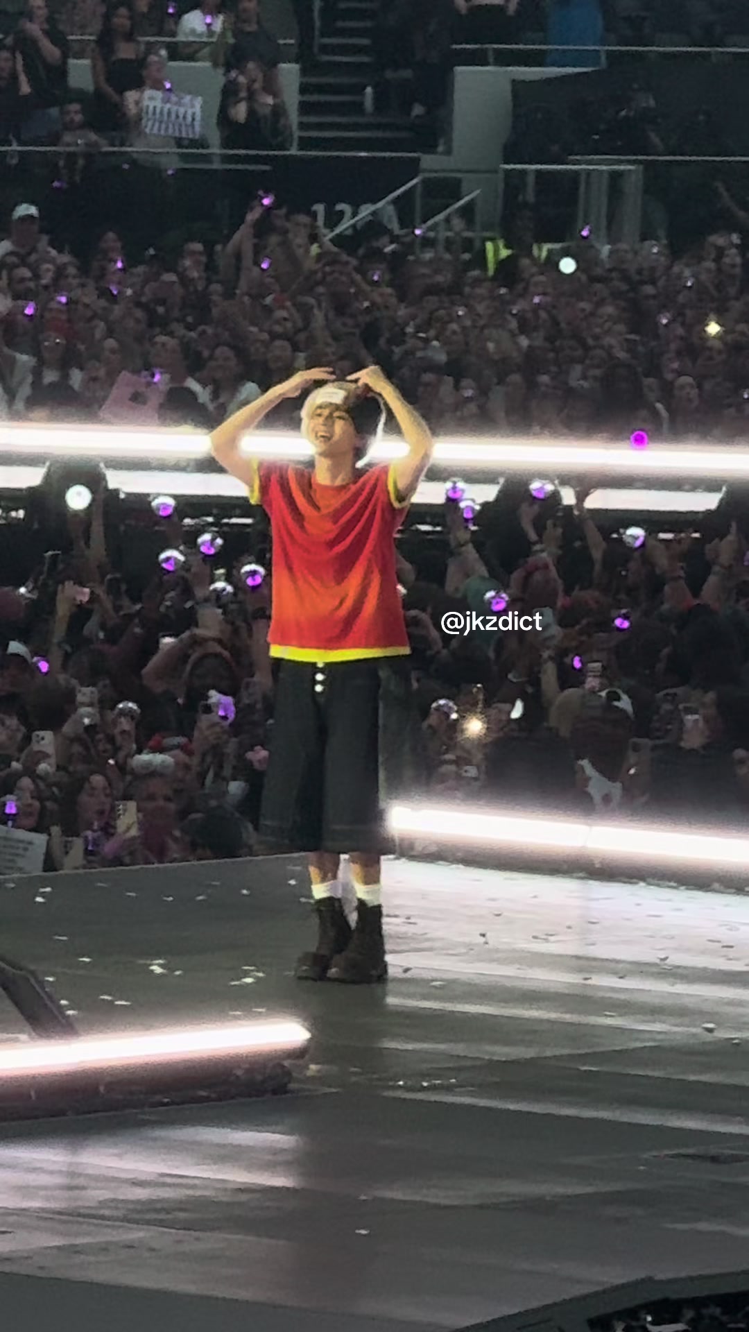 @jazzie seeing bts