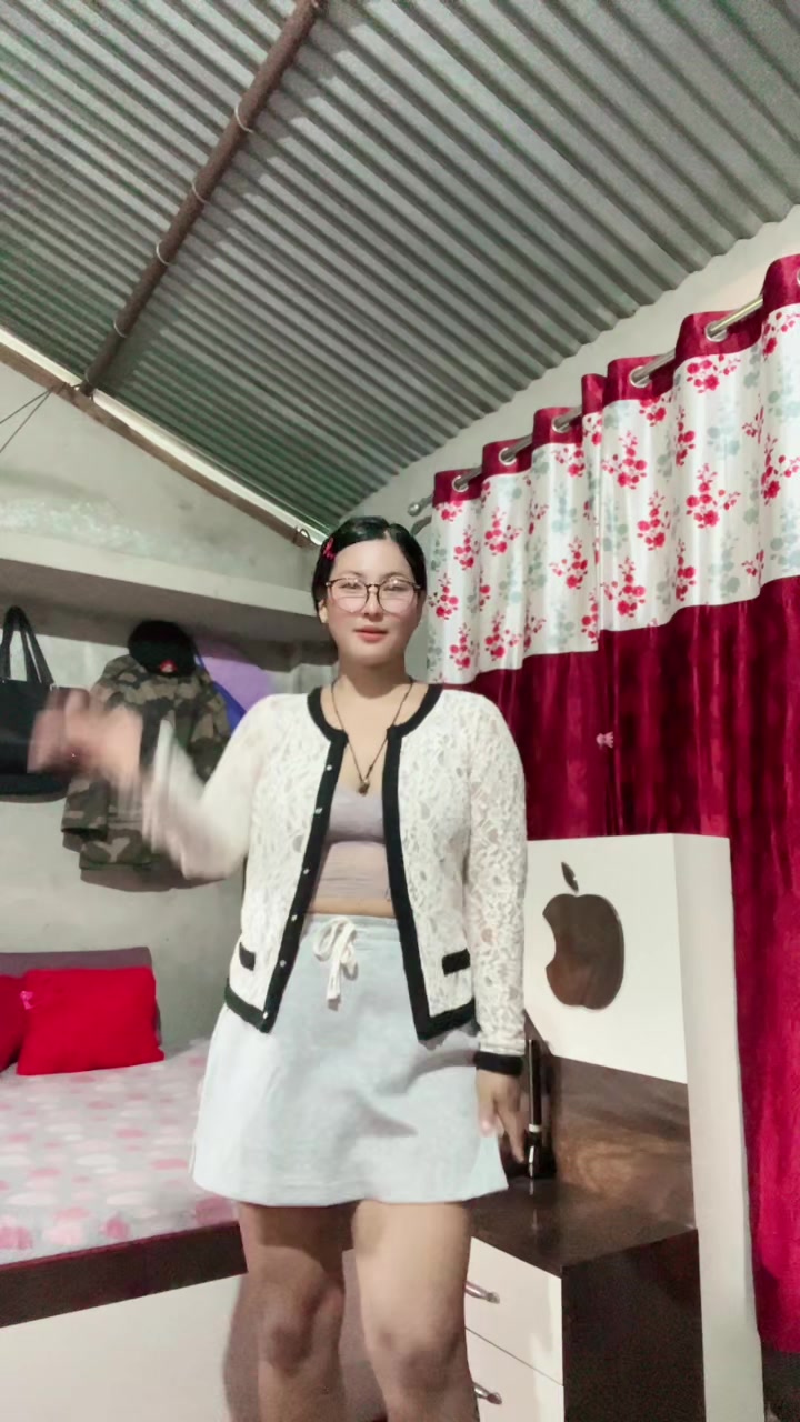 @Magarni————Nani🦋