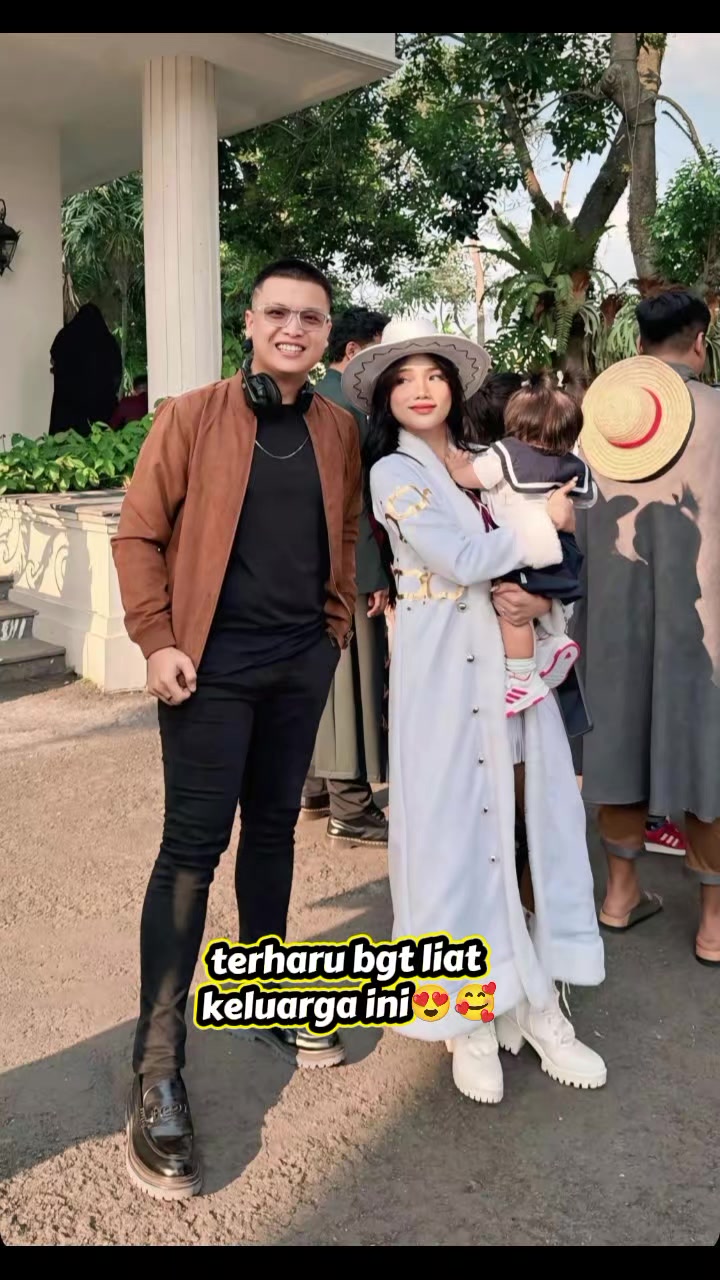 @F_MEDIA