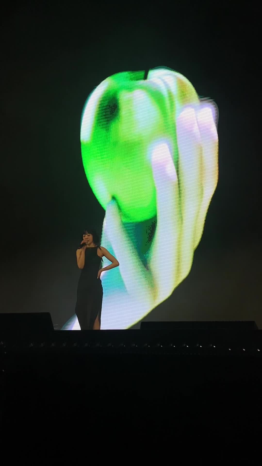 @yessi