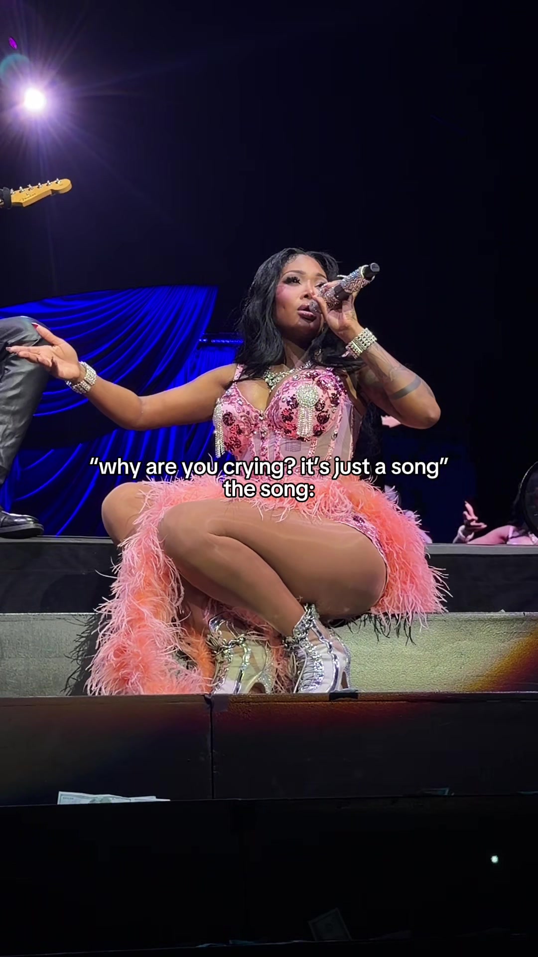 @Summer Walker Fan Page