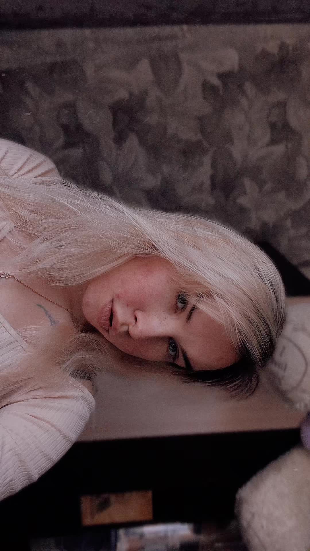 @Насик💜🐯Ананасик🍍