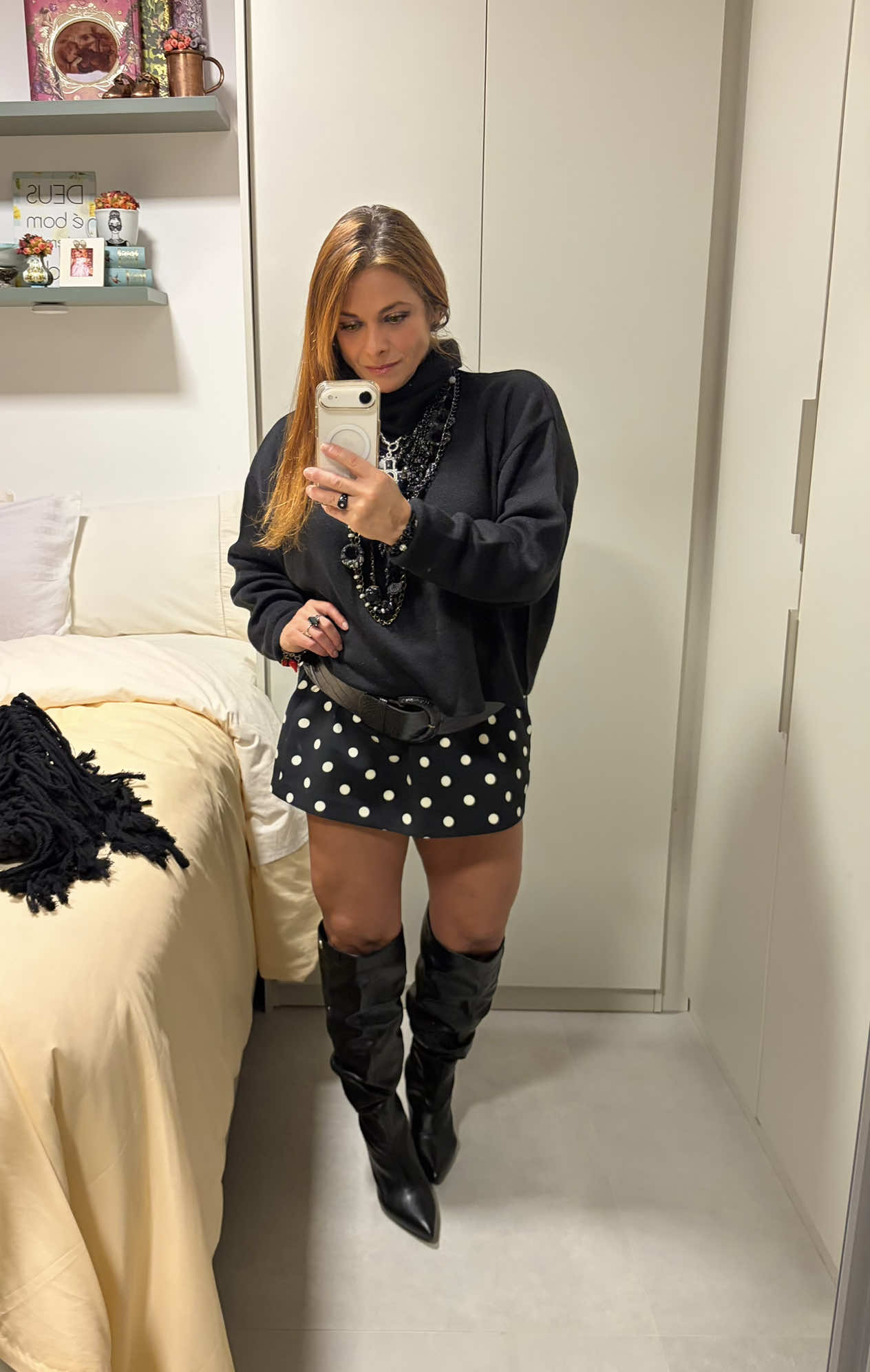 @Andréa Mokdeci
