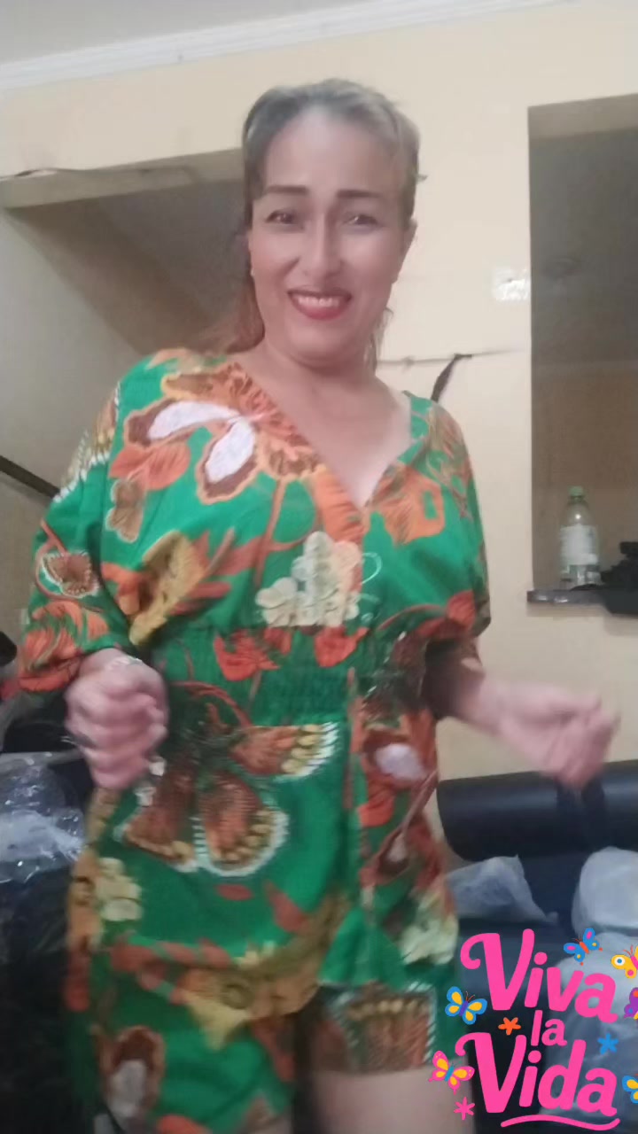@🥰 Esmita Dulce miel 🥞 🥰